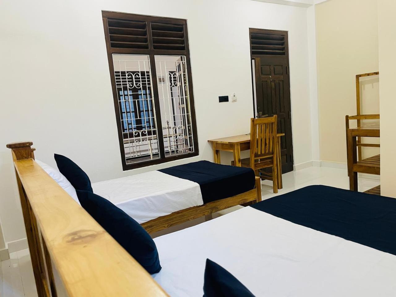 Natraj Guest House Trincomalee Exterior foto
