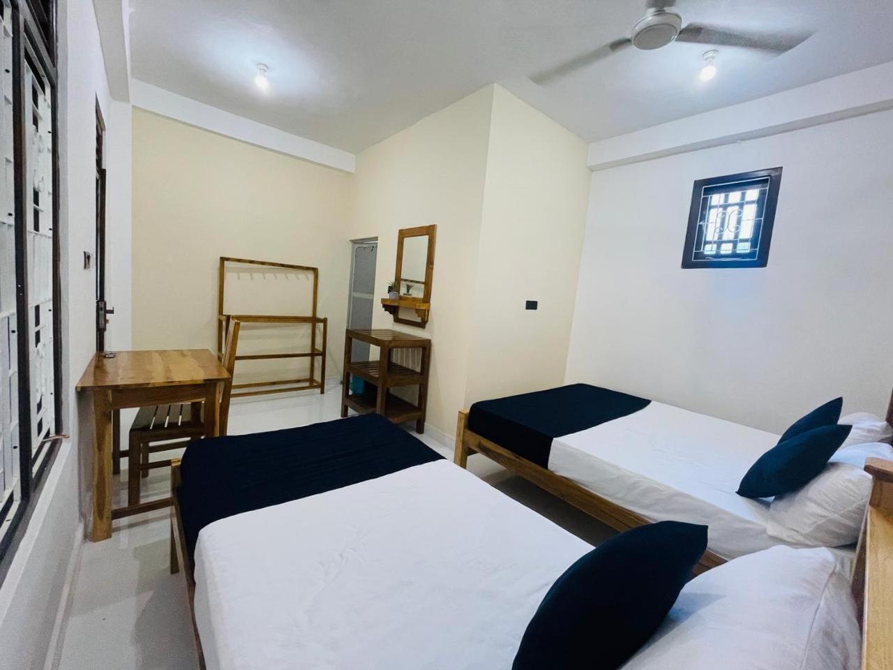 Natraj Guest House Trincomalee Exterior foto